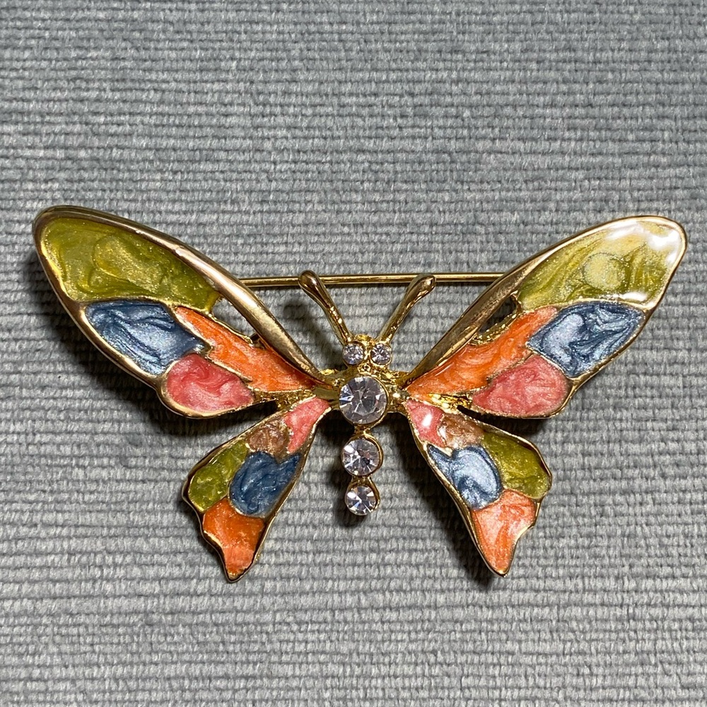 Vintage cloisonne’ enameled wings butterfly golden broach, C clasp 2.5“ x 1.5“